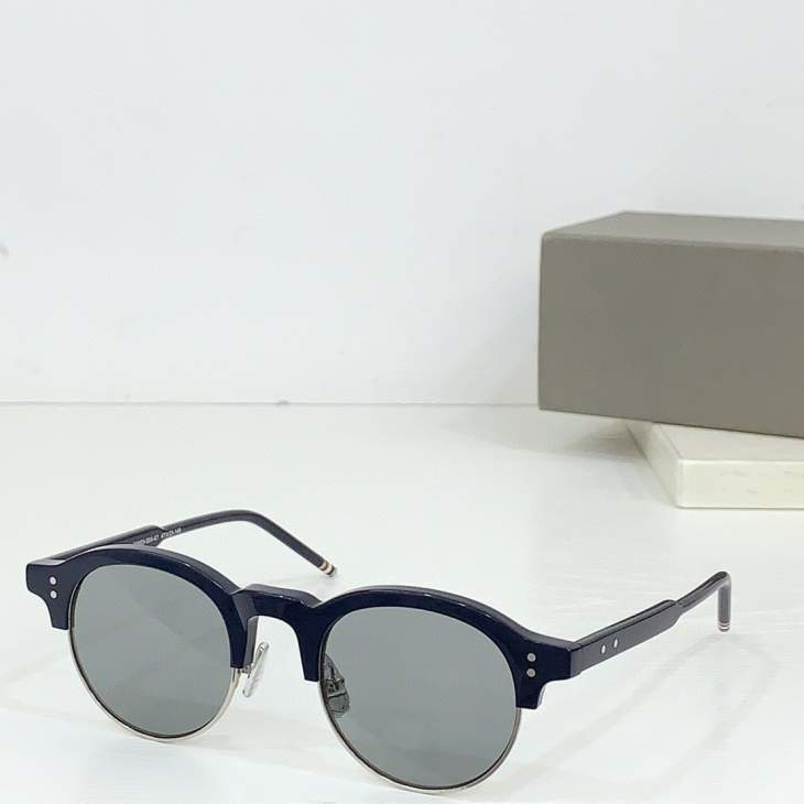 Picture of Thom Browne Sunglasses _SKUfw64813354fw